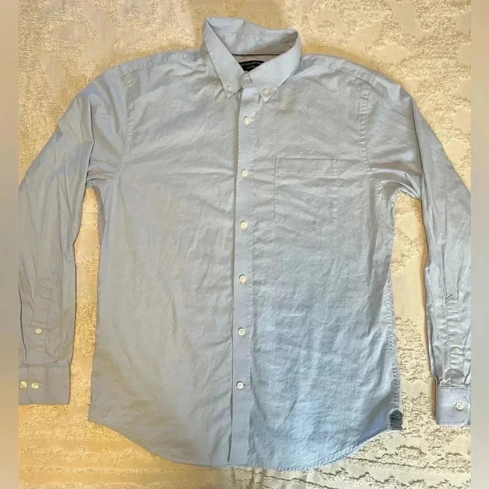 Banana Republic Denim Button-Down Shirt Men's Light Wash Blue Collared Pocket